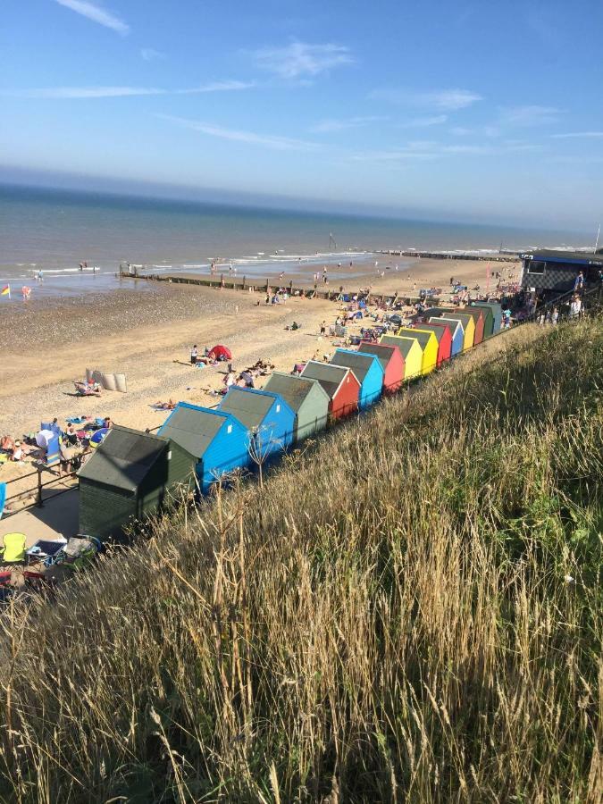 The Lookout Villa Mundesley Exterior photo